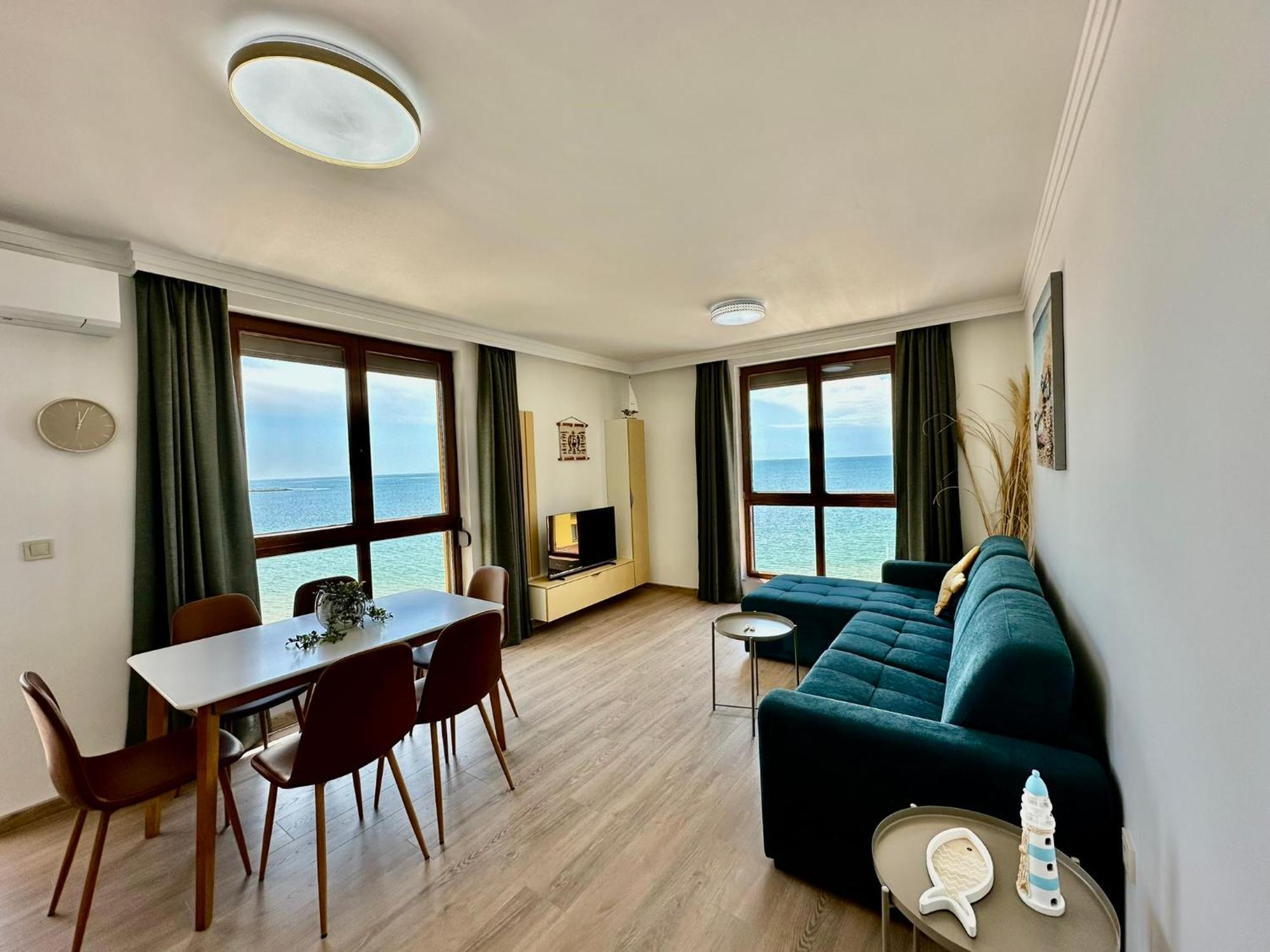 Apartment Complex Mirage Of Nessebar Exterior photo